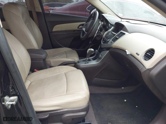 2011 Chevrolet Cruze LT w/2LT with VIN 1G1PG5S99B7246731, listed as a IAAI auction lot 42045728 with 124,000 mi miles. Bid and sale history available at carsss.com. Image 5.