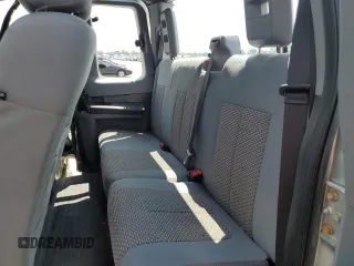 2014 Ford F-250 XL z VIN 1FT7X2B68EEA67690, wystawiony jako Copart lot #56468055 z przebiegiem 149 092 mil mil oraz Szkoda całkowita • Salvage title. Historia ofert i sprzedaży dostępna na DreamBid. Obrazek 10.