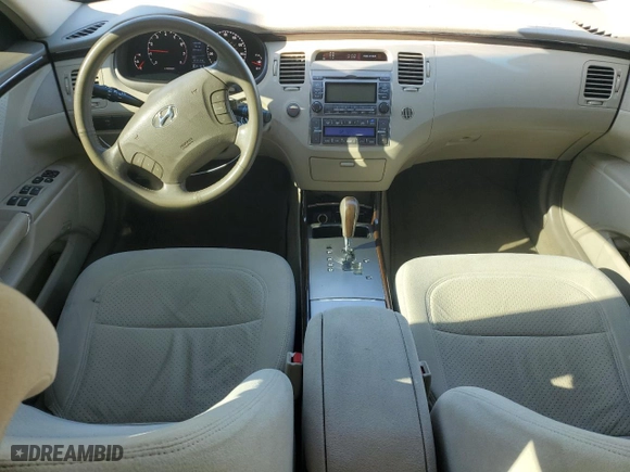 2011 Hyundai Azera GLS with VIN KMHFC4DD9BA536329, listed as a Copart auction lot 48240355 with 85,016 mi miles and Salvage Title. Bid and sale history available at carsss.com. Image 8.