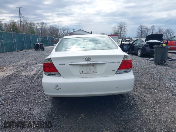 2005 Toyota Camry LE with VIN JTDBF30KX50165586, listed as a IAAI auction lot 41948322 with 84,326 mi miles and . Bid and sale history available at DreamBid. Image 16.