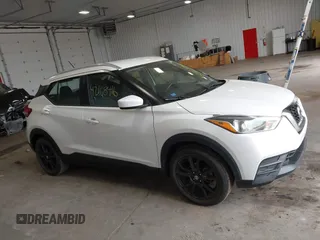 2019 Nissan Kicks SV z VIN 3N1CP5CU7KL498307, wystawiony jako IAAI lot #42168416 z przebiegiem 18 778 mil mil oraz . Historia ofert i sprzedaży dostępna na DreamBid. Obrazek 13.