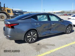 2019 Nissan Altima 2.5 SV with VIN 1N4BL4DV0KC118568, listed as a Copart auction lot 46361455 with 71,371 mi miles and Salvage Title. Bid and sale history available at carsss.com. Image 3.