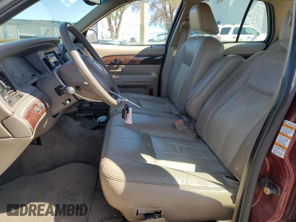 2004 Mercury Grand Marquis LS Premium z VIN 2MEHM75W34X636723, wystawiony jako Copart lot #54144055 z przebiegiem 161 886 mil mil oraz Szkoda całkowita • Salvage title. Historia ofert i sprzedaży dostępna na DreamBid. Obrazek 7.