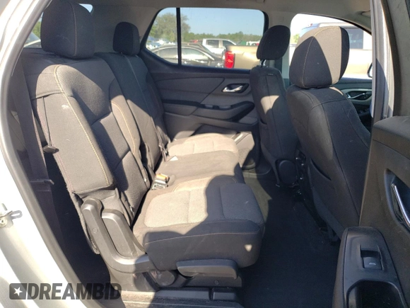 2019 Chevrolet Traverse LS z VIN 1GNERFKW6KJ269043, wystawiony jako Copart lot #53783705 z przebiegiem 98 910 mil mil oraz Nie do naprawy • Non repairable. Historia ofert i sprzedaży dostępna na DreamBid. Obrazek 11.