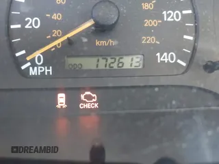 1998 Toyota Avalon XL with VIN 4T1BF18B5WU250947, listed as a IAAI auction lot 42056385 with 172,613 mi miles and . Bid and sale history available at DreamBid. Image 15.
