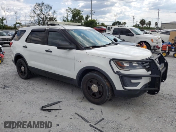 2017 Ford Police Interceptor Utility z VIN 1FM5K8ARXHGD92284, wystawiony jako Copart lot #62311115 z przebiegiem 79 646 mil mil oraz Szkoda całkowita • Salvage title. Historia ofert i sprzedaży dostępna na DreamBid. Obrazek 4.