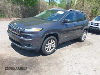 2016 Jeep Cherokee Latitude with VIN 1C4PJMCB0GW187750, listed as a IAAI auction lot 42246831 with 109,537 mi miles and . Bid and sale history available at DreamBid. Image 17.