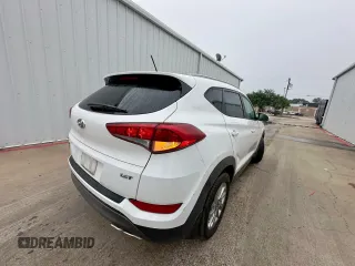 2016 Hyundai Tucson Sport with VIN KM8J33A21GU108106, listed as a Copart auction lot 55706025 with 174,846 mi miles and Clean Title. Bid and sale history available at carsss.com. Image 4.