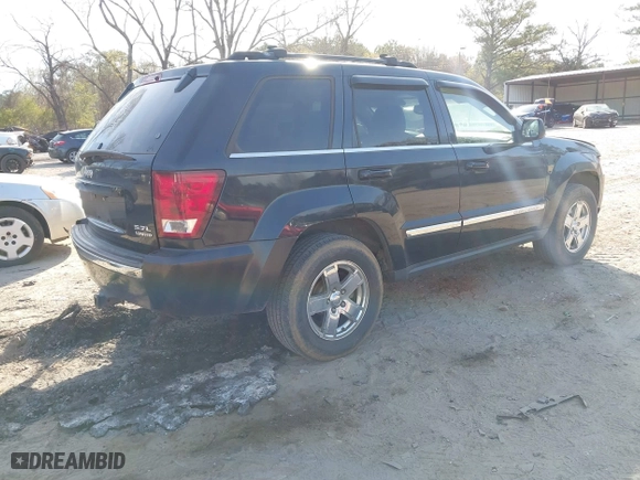 2005 Jeep Grand Cherokee Limited with VIN 1J4HR58245C697913, listed as a IAAI auction lot 41893223 with 255,297 mi miles. Bid and sale history available at carsss.com. Image 4.