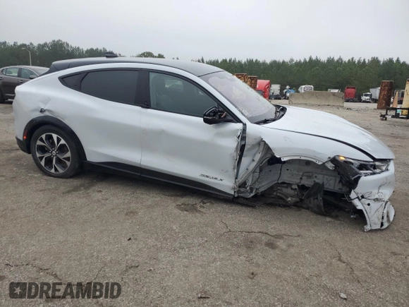 2021 Ford Mustang Mach-E Premium с VIN 3FMTK3R74MMA01823, выставлен на аукционе Copart как лот 58423155 с пробегом 54 451 миль миль и Списание • Salvage title. История ставок и продаж доступна на DreamBid. Изображение 4.