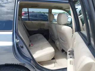 2004 Toyota Highlander z VIN JTEEP21A440009600, wystawiony jako IAAI lot #42377709 z przebiegiem 231 822 mil mil oraz . Historia ofert i sprzedaży dostępna na DreamBid. Obrazek 8.