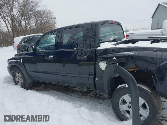 2005 Dodge Dakota SLT with VIN 1D7HW48N55S271727, listed as a IAAI auction lot 41249537 with 196,500 mi miles. Bid and sale history available at carsss.com. Image 14.