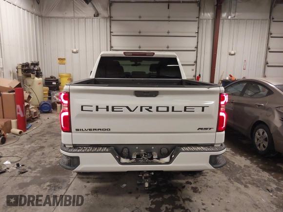2021 Chevrolet Silverado 1500 RST with VIN 1GCUYEET9MZ438981, listed as a IAAI auction lot 41585169 with 55,785 mi miles. Bid and sale history available at carsss.com. Image 16.