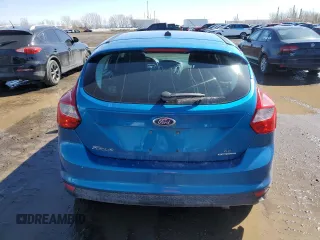 2014 Ford Focus SE with VIN 1FADP3K26EL334879, listed as a Copart auction lot 49609525 with 197,619 mi miles and Salvage Title. Bid and sale history available at carsss.com. Image 6.