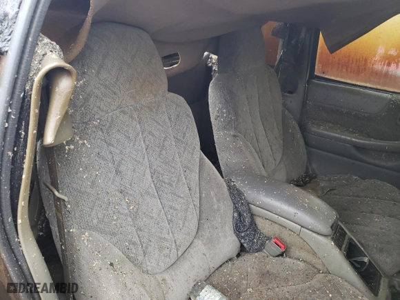 2001 GMC Sonoma SLS w/1SH Pkg with VIN 1GTDT19W418197604, listed as a Copart auction lot 66607874 with 0 mi miles and Salvage Title. Bid and sale history available at carsss.com. Image 11.