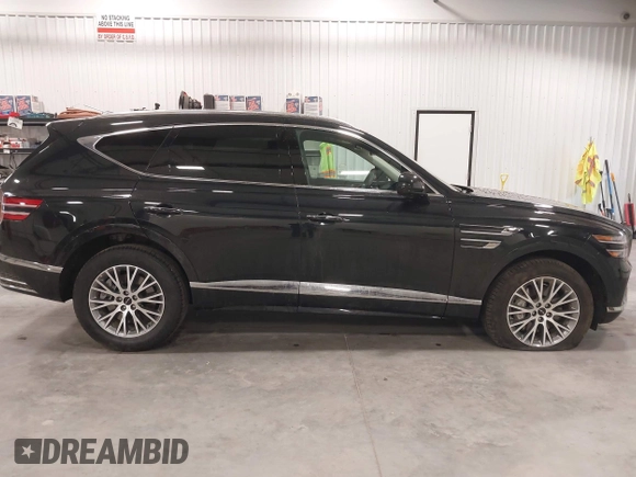 2025 Genesis GV80 Standard with VIN KMUHFESB2SU258557, listed as a IAAI auction lot 42116138 with 1,474 mi miles and . Bid and sale history available at DreamBid. Image 13.