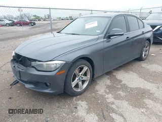 2014 BMW 3 Series 328i z VIN WBA3A5G52ENP31707, wystawiony jako IAAI lot #41944963 z przebiegiem 158 180 mil mil oraz . Historia ofert i sprzedaży dostępna na DreamBid. Obrazek 17.
