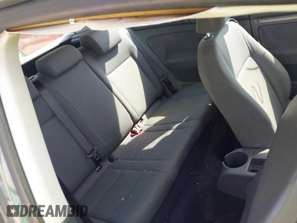 2007 Volkswagen Rabbit with VIN WVWBR71K27W190382, listed as a IAAI auction lot 42561921 with 145,731 mi miles and . Bid and sale history available at DreamBid. Image 8.