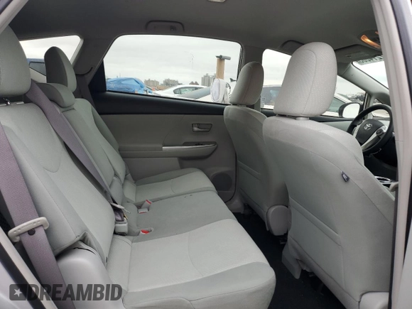 2013 Toyota Prius Two with VIN JTDZN3EU2D3251645, listed as a Copart auction lot 52214065 with 33,069 mi miles and Salvage Title. Bid and sale history available at carsss.com. Image 10.