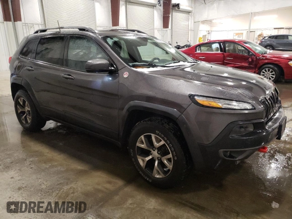 2017 Jeep Cherokee Trailhawk L Plus with VIN 1C4PJMBS0HD225346, listed as a Copart auction lot 85757134 with 81,810 mi miles and Salvage Title. Bid and sale history available at carsss.com. Image 4.