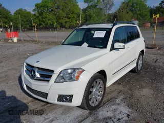 2010 Mercedes-Benz GLK GLK 350 with VIN WDCGG8HB3AF485743, listed as a IAAI auction lot 41998812 with 158,887 mi miles. Bid and sale history available at carsss.com. Image 6.