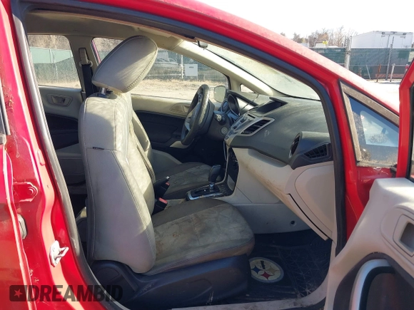 2012 Ford Fiesta SE with VIN 3FADP4BJ3CM155725, listed as a IAAI auction lot 41795297 with 128,517 mi miles. Bid and sale history available at carsss.com. Image 5.