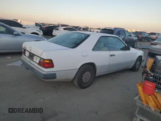 1990 Mercedes-Benz 300 CE with VIN WDBEA51D3LB226154, listed as a Copart auction lot 88838675 with 118,864 mi miles and Clean Title. Bid and sale history available at DreamBid. Image 3.