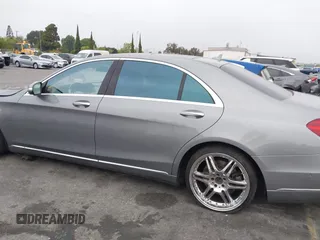 2015 Mercedes-Benz S-Class S 550 with VIN WDDUG8CB6FA185219, listed as a IAAI auction lot 42032135 with 104,346 mi miles. Bid and sale history available at carsss.com. Image 14.