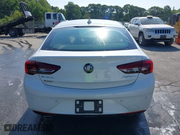 2018 Buick Regal Preferred with VIN W04GL6SX4J1074546, listed as a IAAI auction lot 41623194 with 30,757 mi miles and . Bid and sale history available at DreamBid. Image 16.