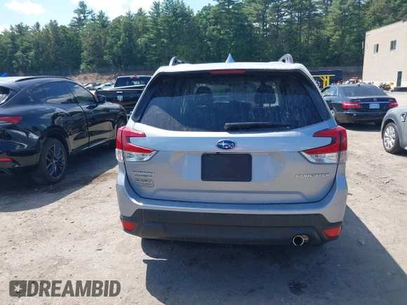 2023 Subaru Forester Limited with VIN JF2SKAPC4PH530624, listed as a IAAI auction lot 42517855 with 9,715 mi miles and . Bid and sale history available at DreamBid. Image 17.