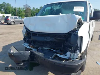 2017 Chevrolet Express Cargo with VIN 1GCWGAFF9H1286007, listed as a IAAI auction lot 42583430 with 257,665 mi miles and . Bid and sale history available at DreamBid. Image 6.