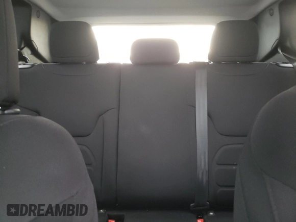 2018 Jeep Renegade Latitude с VIN ZACCJBBBXJPH00351, выставлен на аукционе Copart как лот 57058075 с пробегом 106 397 миль миль и Списание • Salvage title. История ставок и продаж доступна на DreamBid. Изображение 10.
