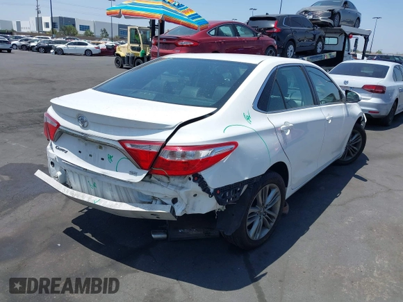 2017 Toyota Camry XLE z VIN 4T1BF1FK4HU377694, wystawiony jako IAAI lot #42375026 z przebiegiem 107 760 mil mil oraz . Historia ofert i sprzedaży dostępna na DreamBid. Obrazek 4.