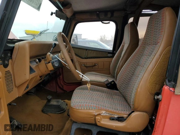 1995 Jeep Wrangler S with VIN 1J4FY19P5SP233644, listed as a Copart auction lot 48706875 with 101,221 mi miles and Clean Title. Bid and sale history available at carsss.com. Image 7.