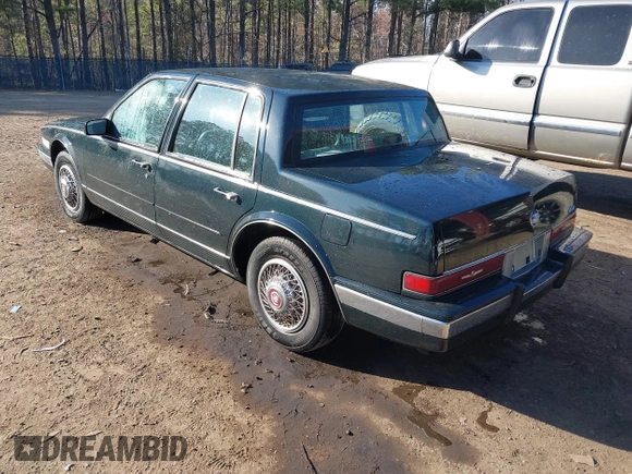 1986 Cadillac Seville z VIN 1G6KS6988GU804079, wystawiony jako IAAI lot #41757149 z przebiegiem 48 807 mil mil oraz . Historia ofert i sprzedaży dostępna na DreamBid. Obrazek 3.
