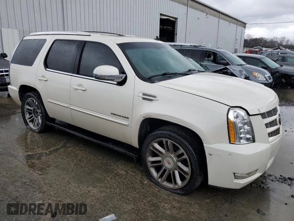 2013 Cadillac Escalade Premium with VIN 1GYS4CEF0DR285192, listed as a Copart auction lot 84048574 with 286,579 mi miles and Clean Title. Bid and sale history available at carsss.com. Image 4.