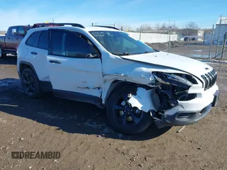 2017 Jeep Cherokee Sport с VIN 1C4PJMAS8HW633678, выставлен на аукционе IAAI как лот 41669785 с пробегом 99 309 миль миль и . История ставок и продаж доступна на DreamBid. Изображение 1.