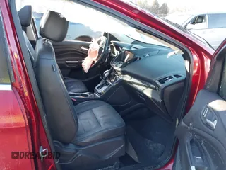 2014 Ford Escape Titanium with VIN 1FMCU9J98EUA77116, listed as a IAAI auction lot 41260418 with 153,831 mi miles. Bid and sale history available at carsss.com. Image 5.