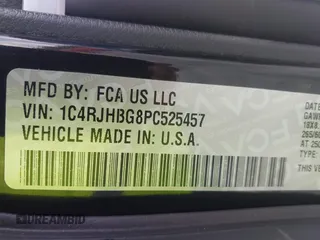 2023 Jeep Grand Cherokee Limited с VIN 1C4RJHBG8PC525457, выставлен на аукционе IAAI как лот 42462780 с пробегом 59 490 миль миль и . История ставок и продаж доступна на DreamBid. Изображение 9.