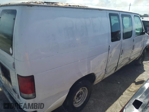 2002 Ford Econoline Cargo with VIN 1FTRE14262HB72368, listed as a Copart auction lot 75482434 with 249,010 mi miles and Non Repairable. Bid and sale history available at DreamBid. Image 3.