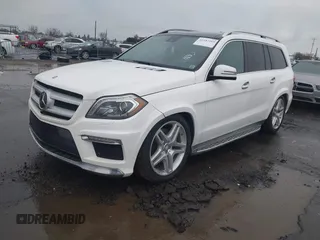 2014 Mercedes-Benz GL-Class GL 550 with VIN 4JGDF7DEXEA328392, listed as a IAAI auction lot 41187269 with 1 mi miles. Bid and sale history available at carsss.com. Image 17.