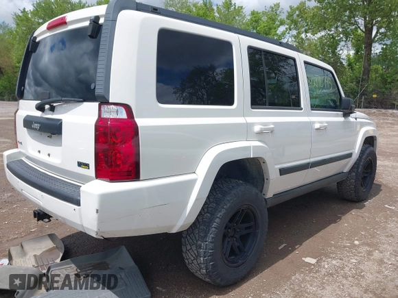 2007 Jeep Commander Sport with VIN 1J8HG48PX7C598896, listed as a IAAI auction lot 42170743 with 139,914 mi miles and . Bid and sale history available at DreamBid. Image 4.