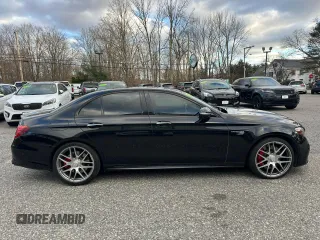 2019 Mercedes-Benz E 63 S AMG with VIN WDDZF8KB5KA527232, listed as a Copart auction lot 44852625 with 87,854 mi miles and Clean Title. Bid and sale history available at DreamBid. Image 2.