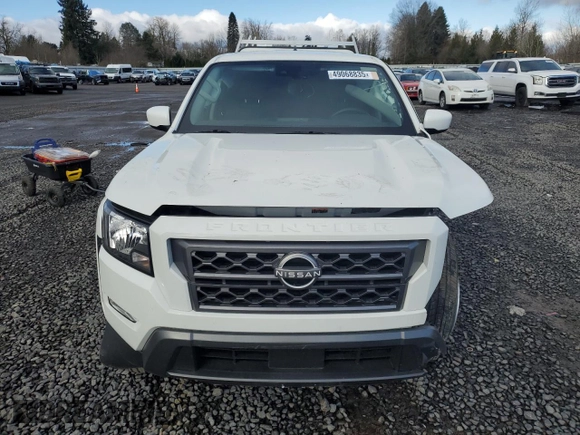 2024 Nissan Frontier SV with VIN 1N6ED1FJXRN637443, listed as a Copart auction lot 49068835 with 6,600 mi miles and Salvage title. Bid and sale history available at DreamBid. Image 5.