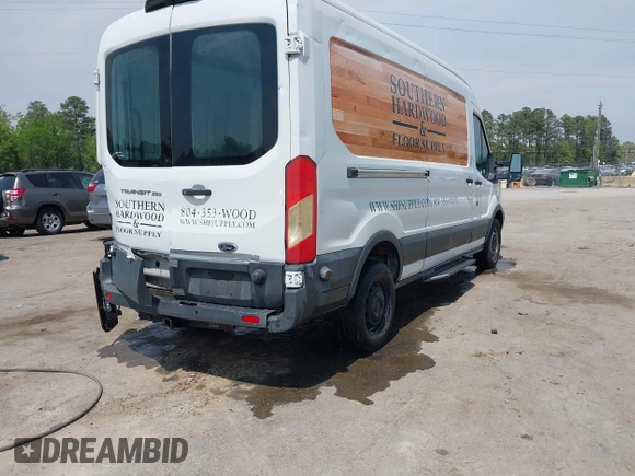 2018 Ford Transit with VIN 1FTYR2CM4JKA25671, listed as a IAAI auction lot 42086863 with 318,045 mi miles. Bid and sale history available at carsss.com. Image 4.