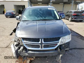 2019 Dodge Journey SE with VIN 3C4PDCBG7KT874236, listed as a Copart auction lot 53352685 with 131,142 mi miles and Clean Title. Bid and sale history available at DreamBid. Image 5.