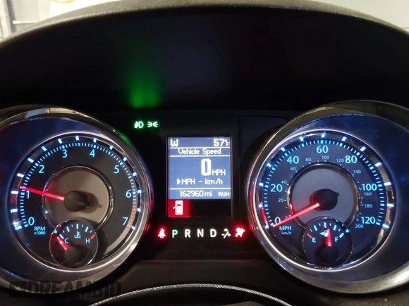 2013 Chrysler Town & Country Touring with VIN 2C4RC1BG1DR646691, listed as a IAAI auction lot 42051933 with 162,960 mi miles. Bid and sale history available at carsss.com. Image 7.