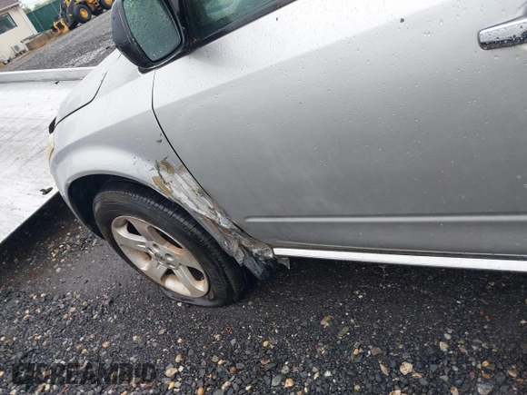 2003 Nissan Murano SE z VIN JN8AZ08W83W231298, wystawiony jako IAAI lot #42239796 z przebiegiem Nie podano mil oraz . Historia ofert i sprzedaży dostępna na DreamBid. Obrazek 6.