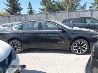 2018 Chevrolet Impala LT z VIN 2G1105S38J9106687, wystawiony jako IAAI lot #42236177 z przebiegiem 104 509 mil mil oraz . Historia ofert i sprzedaży dostępna na DreamBid. Obrazek 13.