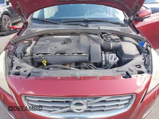 2011 Volvo S60 z VIN YV1902FH4B2013271, wystawiony jako IAAI lot #41706876 z przebiegiem 128 353 mil mil oraz . Historia ofert i sprzedaży dostępna na DreamBid. Obrazek 10.
